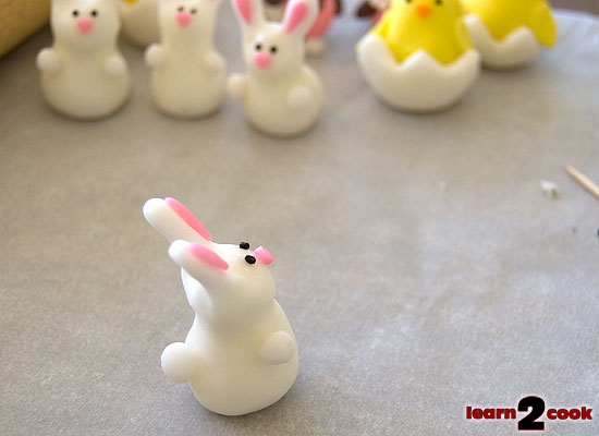 Fondant Easter Figures - Bunny Tail